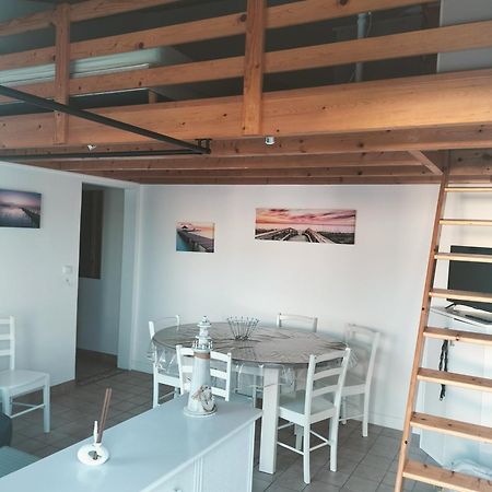Maison Calme Proche Mer - La Roseraie 圣伊莱尔·德列 外观 照片